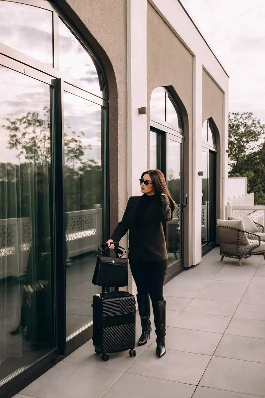 Front Open Suitcase H11 – Smart Handbagage Koffer - 35 liter - Black