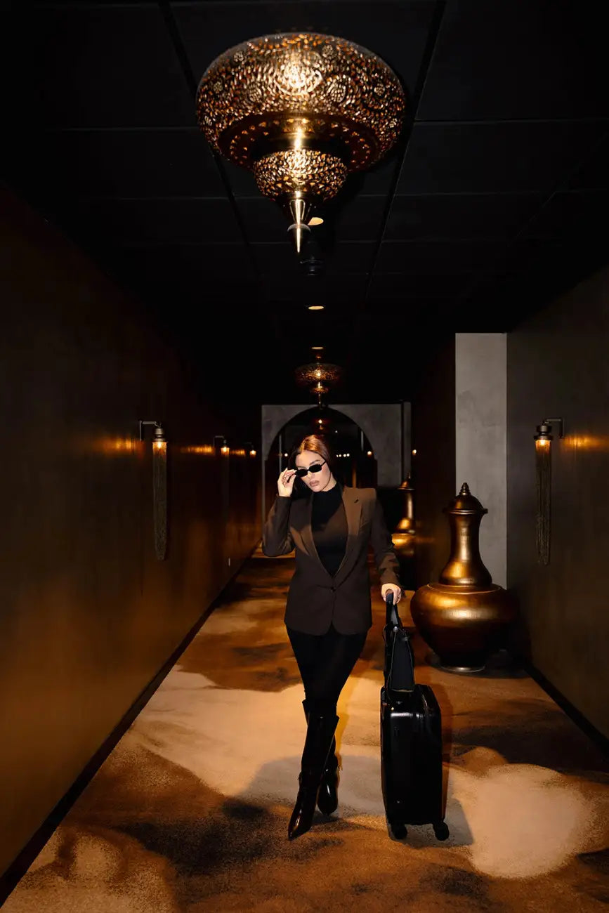 Front Open Suitcase H11 – Smart Handbagage Koffer - 35 liter - Black