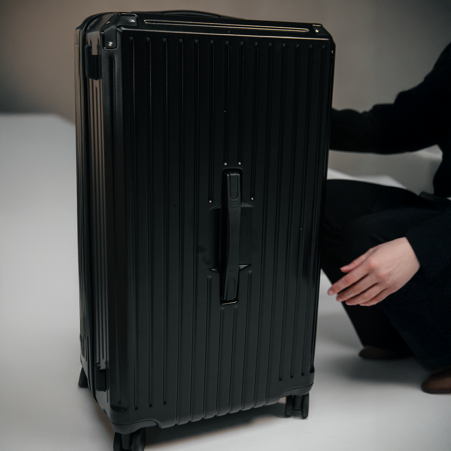 Smart Travel Suitcase - Large Check In Koffer 85 liter Black