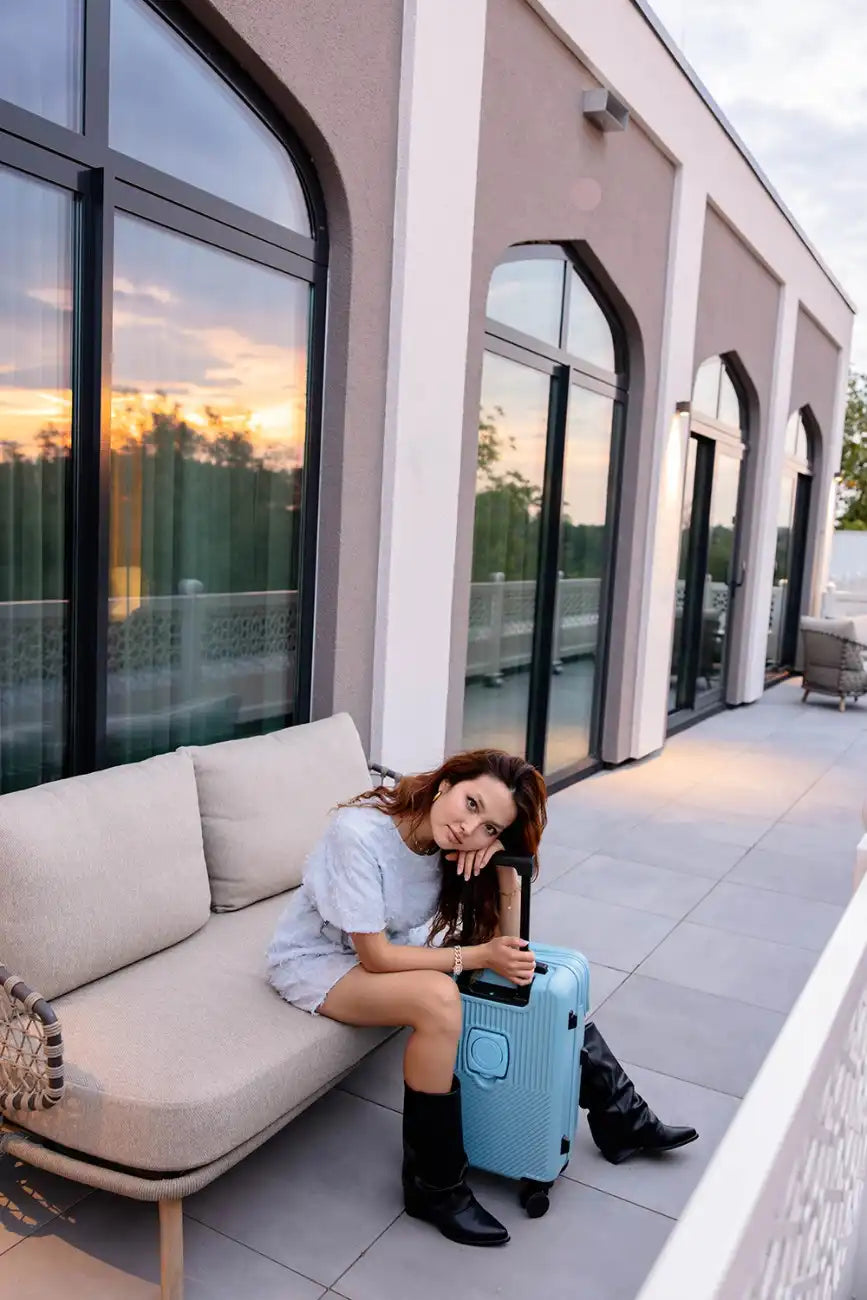 Front Open Suitcase H11 – Smart Handbagage Kofferr - 35 liter - Blue