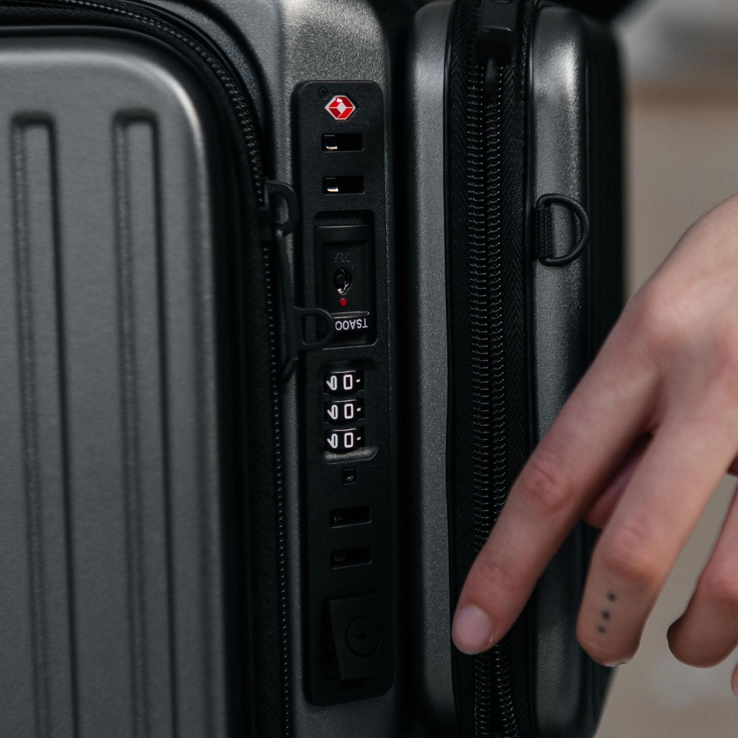 Front Open Carry-On – Smart Handbagage Koffer - 36 liter - Gray